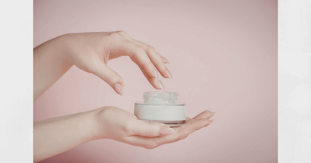 「アートメイクを消すクリーム」ページのアイキャッチ画像