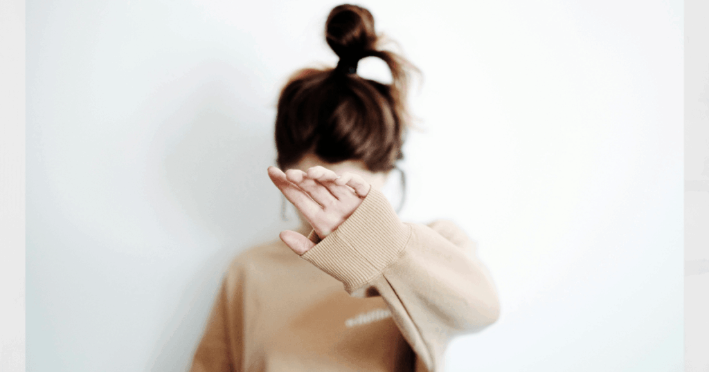 「アートメイクの失敗(後悔)」ページのアイキャッチ画像